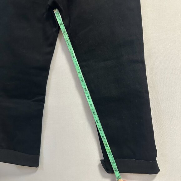 A chic button-front design stylish black jeans (M/L) - Picture 6 of 10